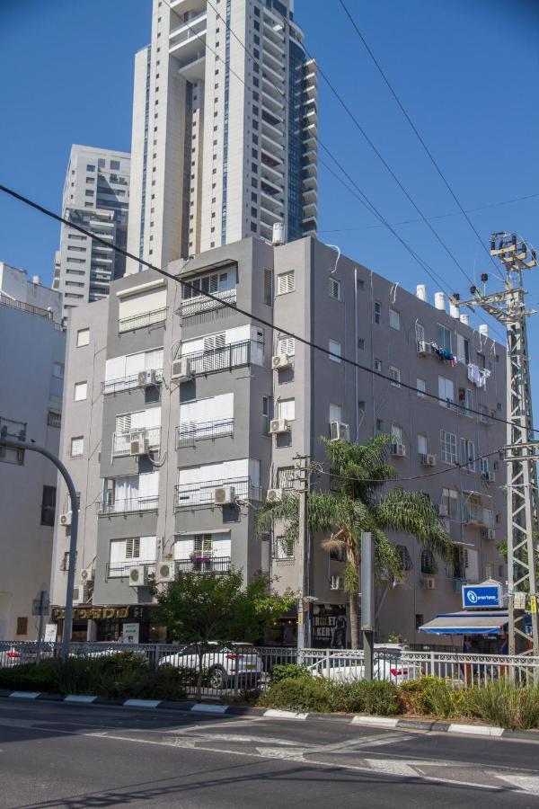 Apartments4You Bally Bat Yam Exterior foto